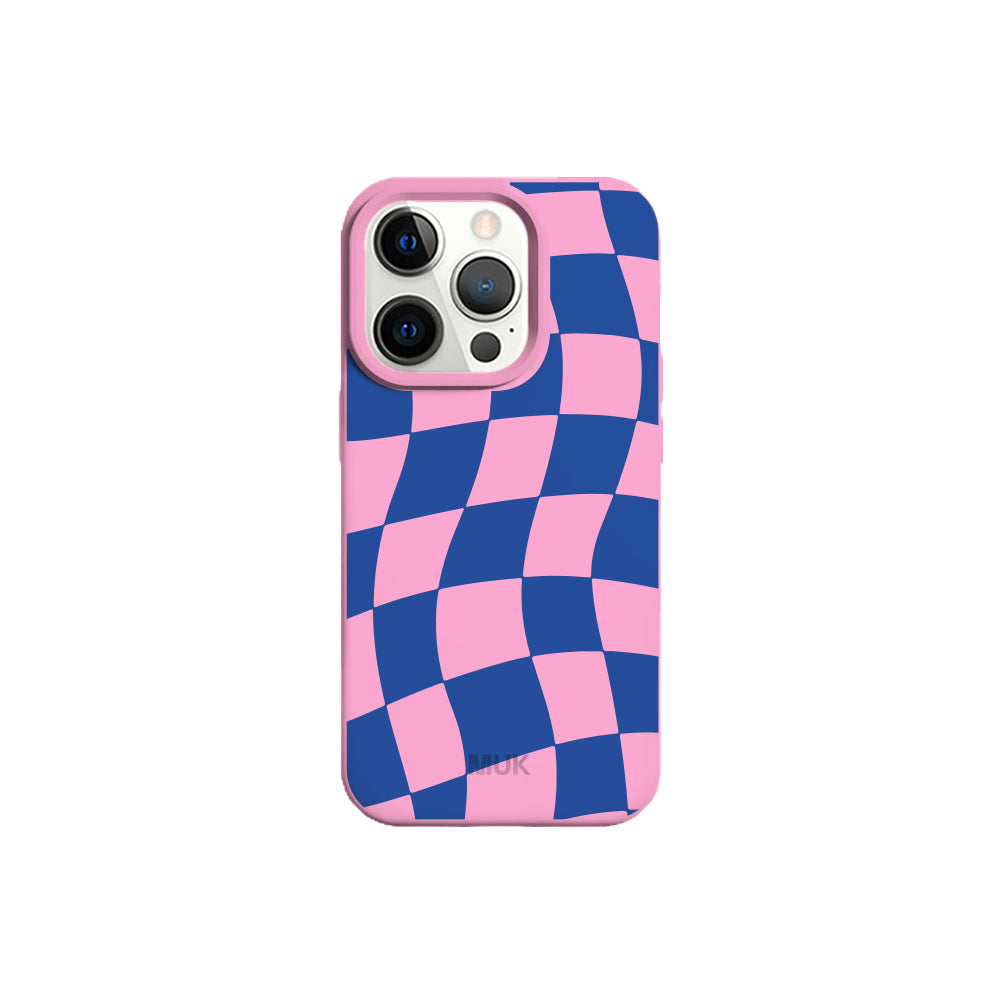 Dynamic Chess Phone Case - Pink